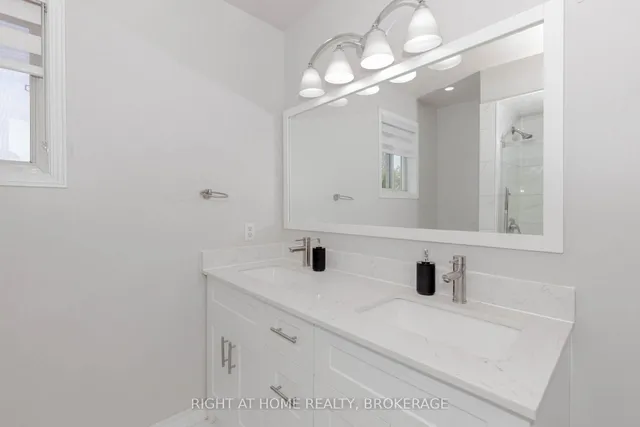 Additional image 10 of 31 Massena Dr