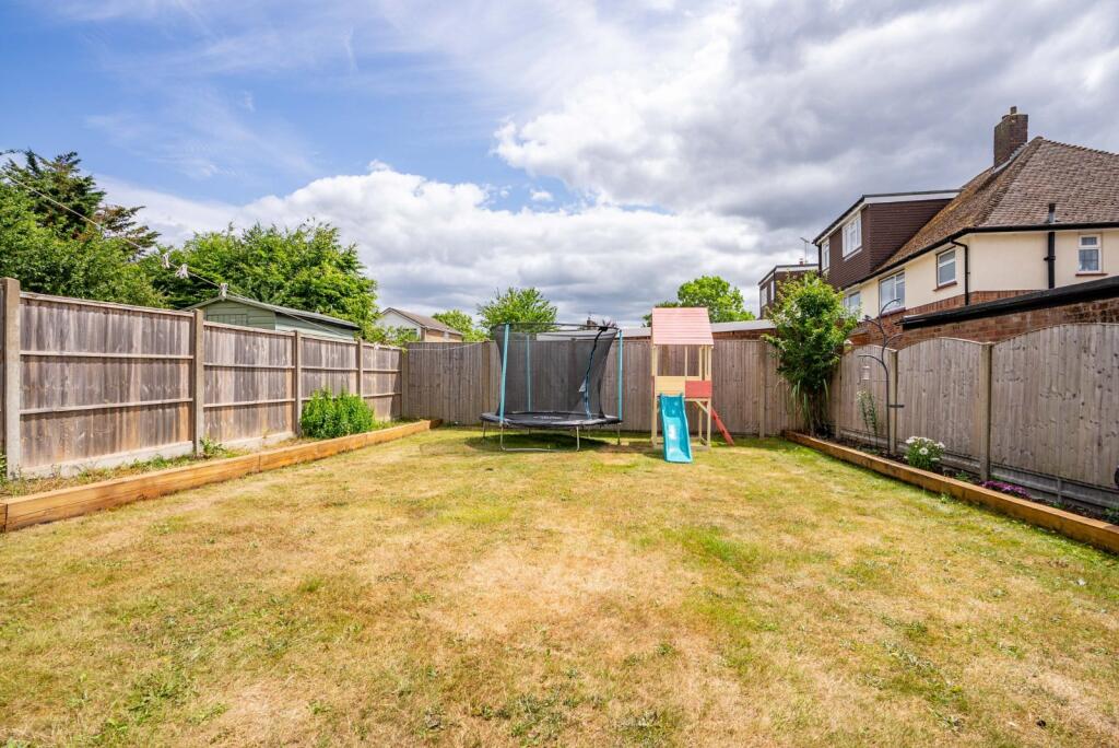 Additional image 16 of Hammers Gate, St. Albans, Hertfordshire, AL2