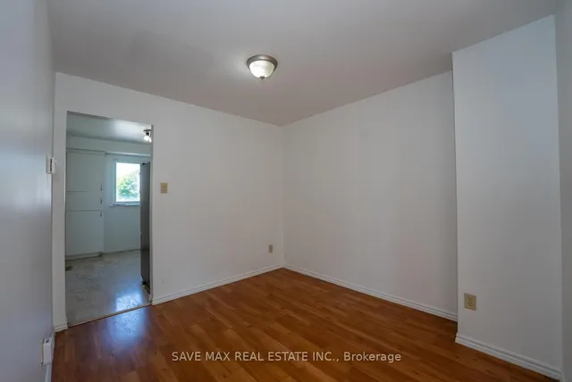 Additional image 10 of 62 Moregate Cres