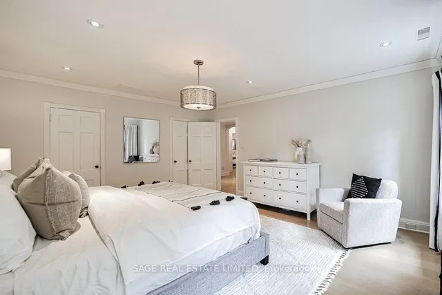 Additional image 19 of 4 Garland Ave