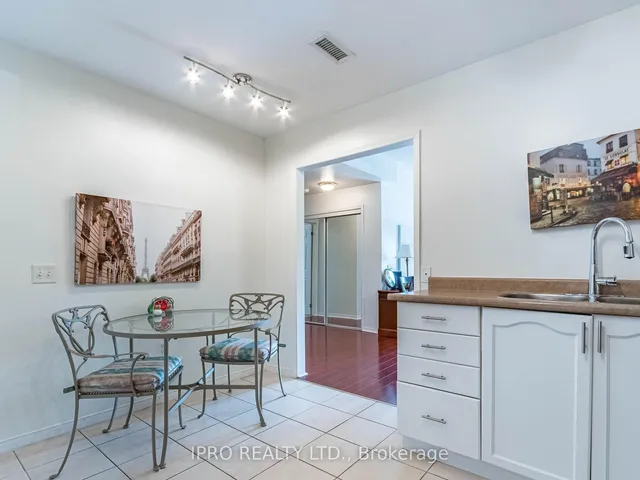 Additional image 22 of 2085 Amherst Heights Dr Unit 203