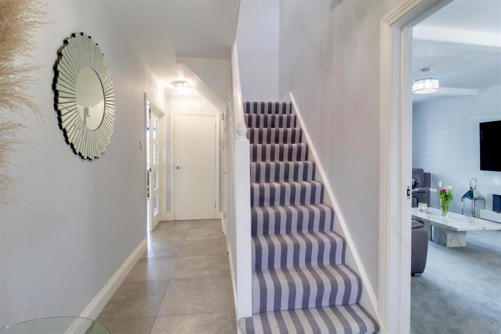 Additional image 15 of Moffats Lane, Brookmans Park