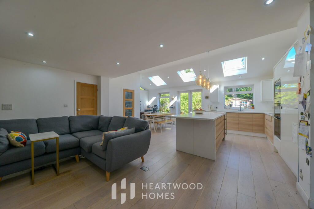 Additional image 2 of Chestnut Drive, St. Albans, AL4 0ER