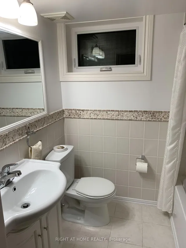 Additional image 19 of 66 Dewlane Dr