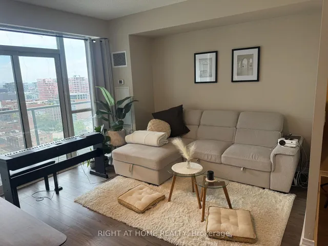 Additional image 4 of 352 Front St Unit 1812