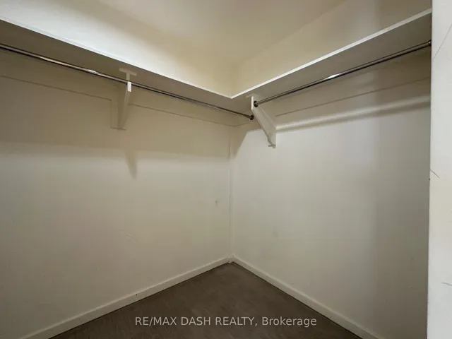 房产图片 43 - 多伦多大学大道180号 3209单元