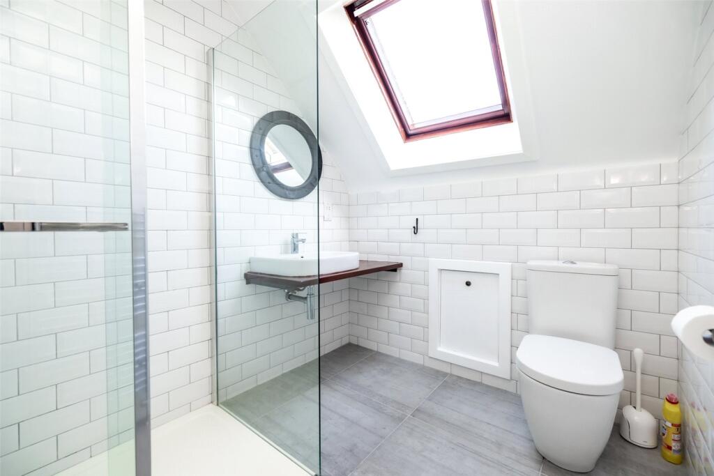 Additional image 9 of Watson Street, Attic Left, Aberdeen, AB25