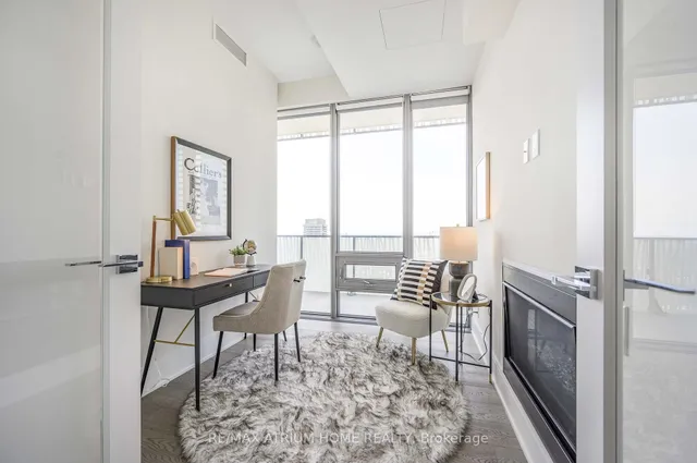 Additional image 19 of 42 Charles St Unit PH 5305