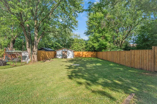 Additional image 32 of 38 Eastvale Pl