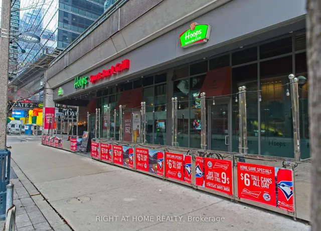 Additional image 18 of 12 York St Unit 1905