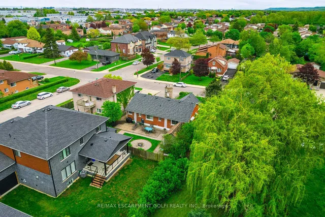 Additional image 39 of 271 Margaret Ave