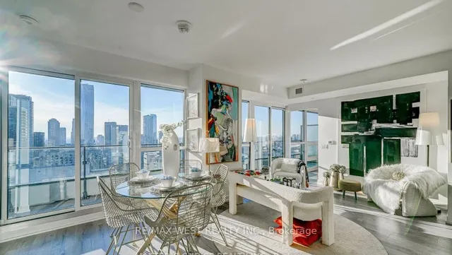 395 Bloor St Unit 5303