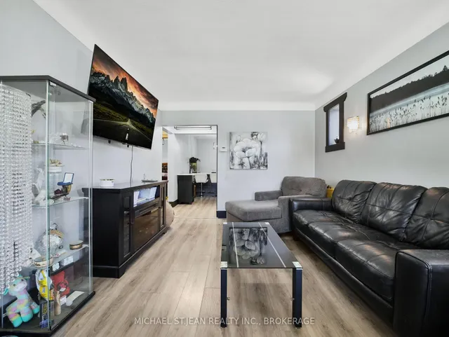 Additional image 5 of 89 Cameron Ave