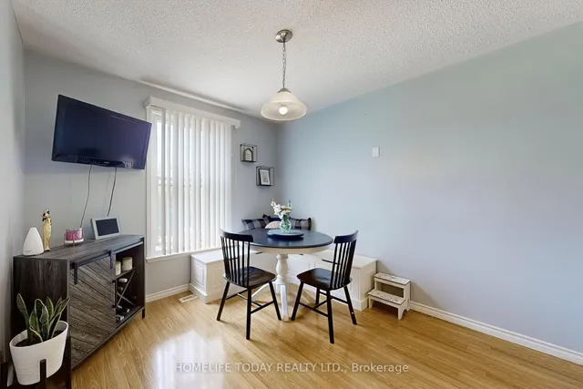 Additional image 20 of 4 Flamingo Cres