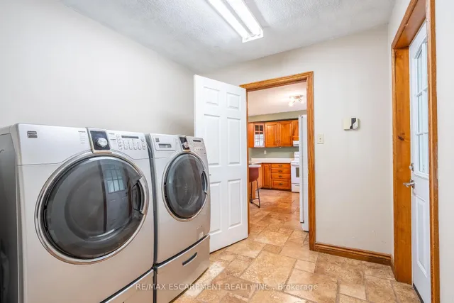 Additional image 38 of 1751 Kirkwall Rd