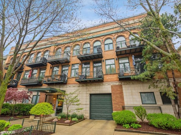 920 W Sheridan Rd APT 305, Chicago, IL 60613