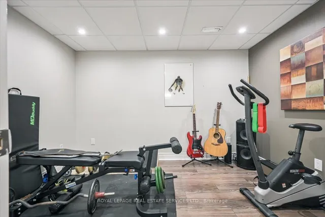 房产图片 34 - 3187 Cotter Rd