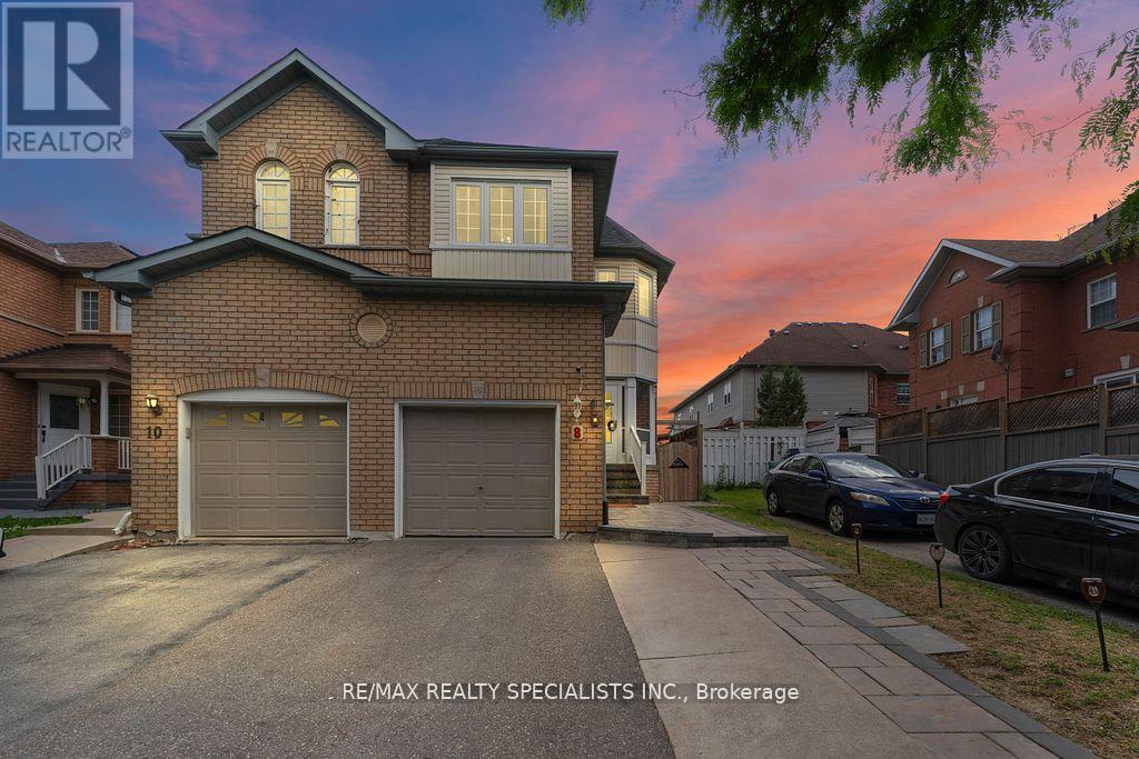 8 COACHWHIP ROAD|Brampton (Sandringham-Wellington), Ontario L6R1X7