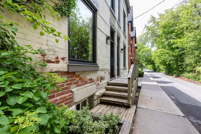 Additional image 44 of 137 Marlborough Pl