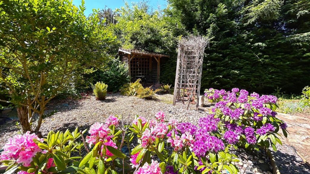 Additional image 38 of Meadow Hill Road, Kings Norton, Birmingham