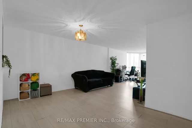 Additional image 6 of 8 Lisa St Unit 505