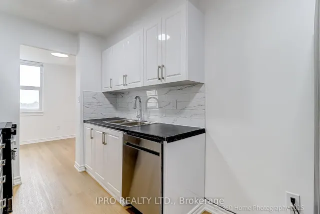 Additional image 10 of 3 Massey Sq Unit 803