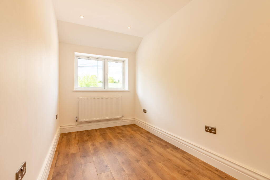 Additional image 11 of Batchwood Drive, St Albans, AL3