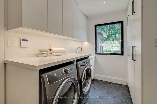 Additional image 22 of 111 Judith Cres