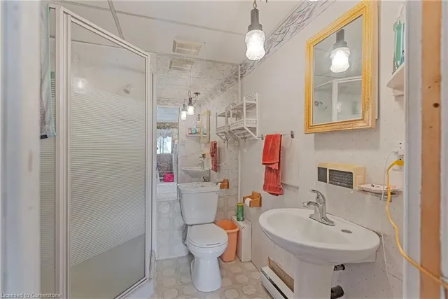 Additional image 23 of 342 Old Guelph Rd