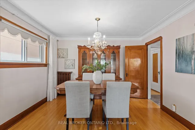 Additional image 13 of 882 Coxwell Ave