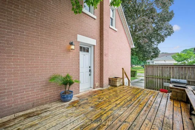 Additional image 28 of 854 Guelph St