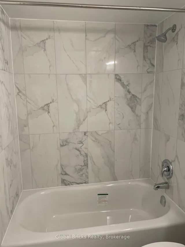 Additional image 14 of 1455 Lawrence Ave Unit 2006