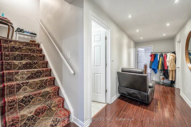 Additional image 31 of 18 Merrickville Way