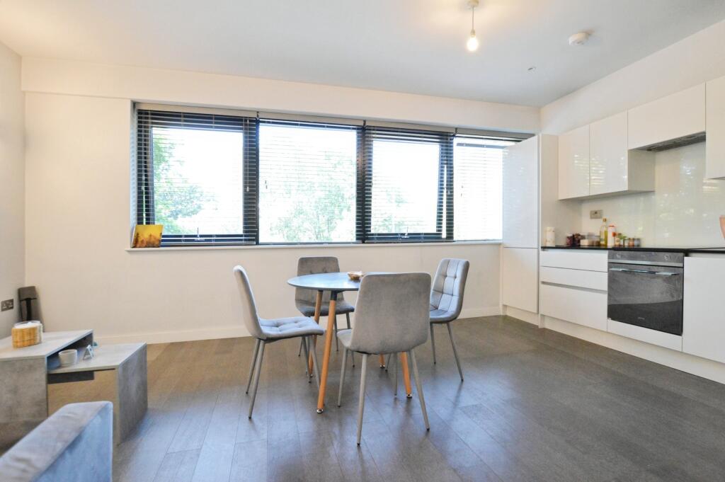 Additional image 12 of Everard Close, St Albans, AL1