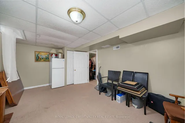 Additional image 23 of 19 Dunlop Crt