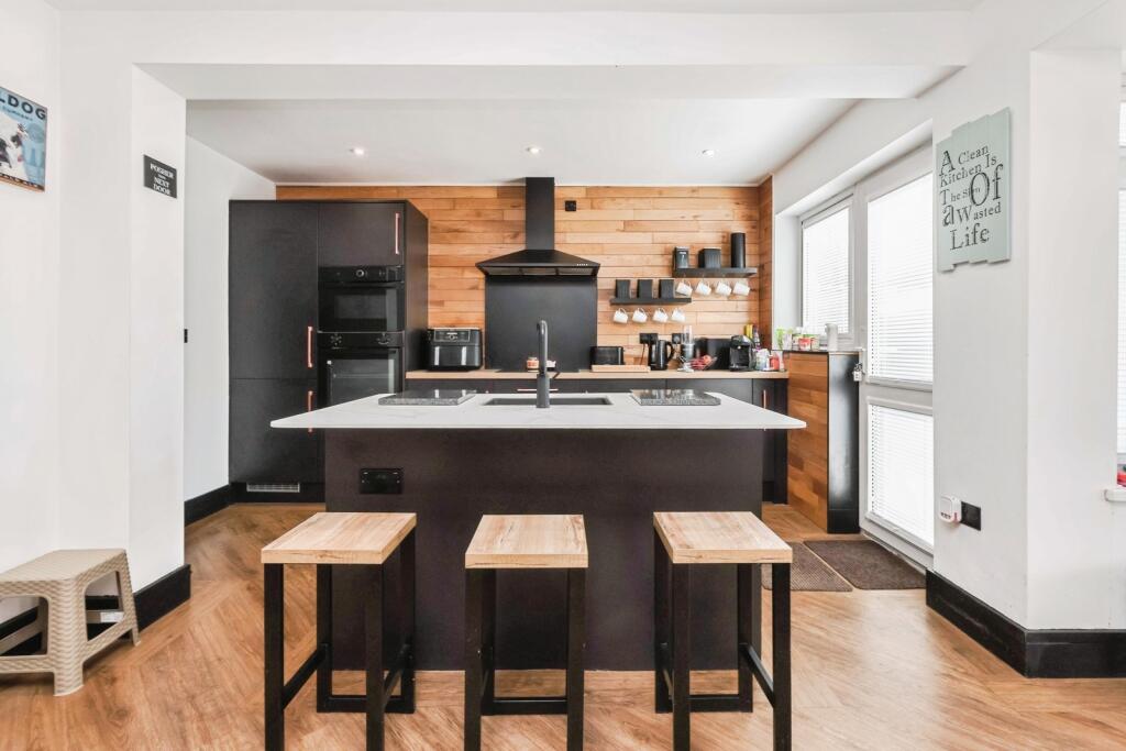 Additional image 9 of Elmfield Road, Birmingham, West Midlands, B36