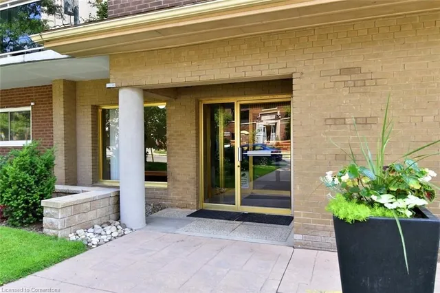 Additional image 5 of 75 Duke St Unit 410