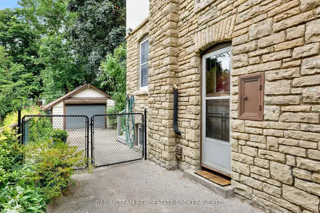 Additional image 33 of 16 Palisades