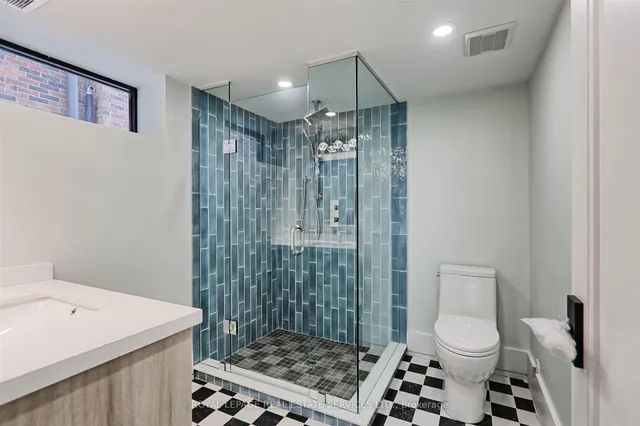 Additional image 45 of 324 Riverside Dr