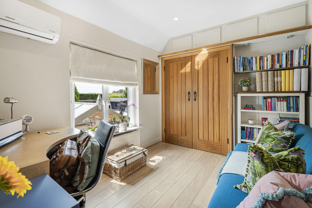 Additional image 8 of Stanborough Cottages, Welwyn Garden City, Hertfordshire, AL8