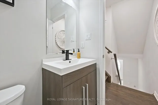 Additional image 19 of 299 Casson Pt