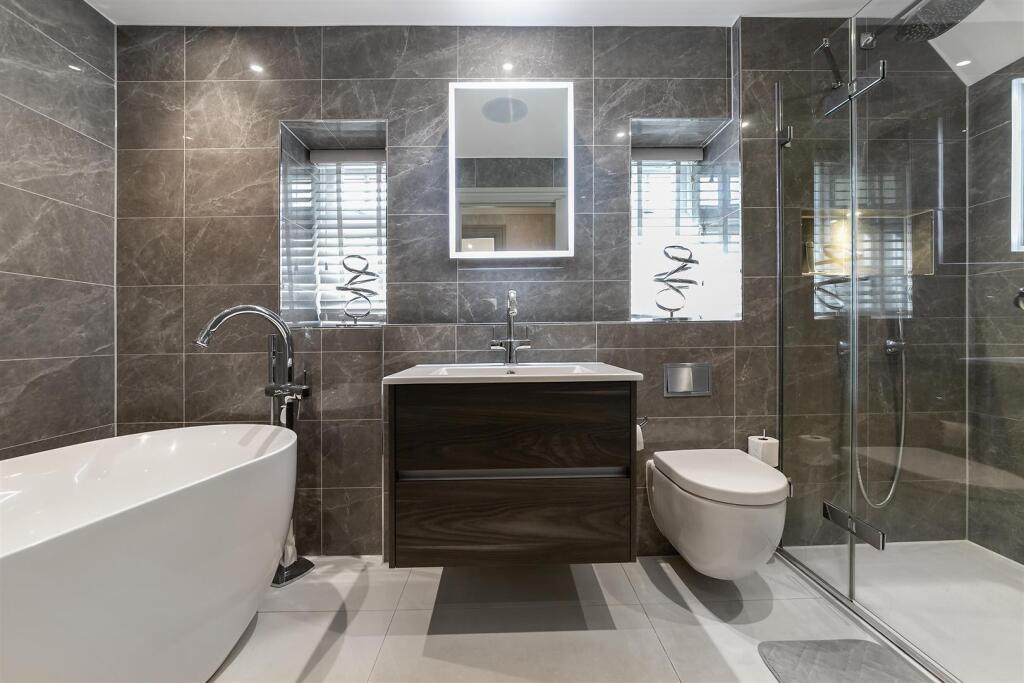 Additional image 28 of Bishops Road, Tewin, Welwyn