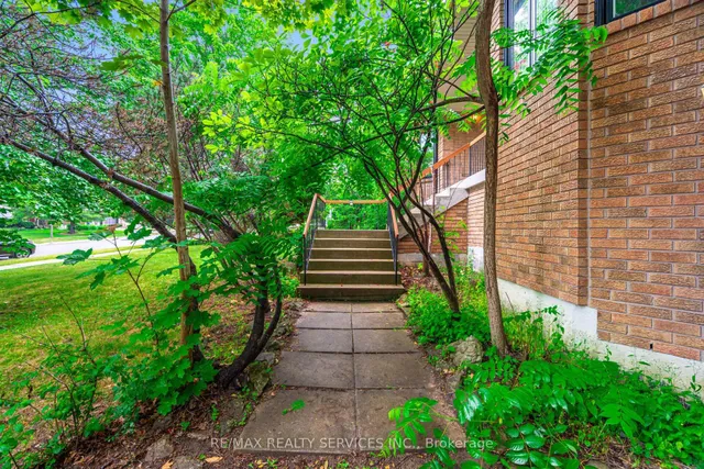 Additional image 5 of 106 Kenpark Ave