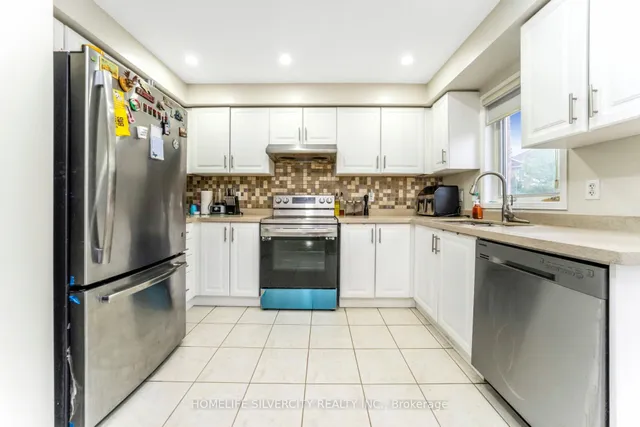 Additional image 21 of 91 Bernard Ave