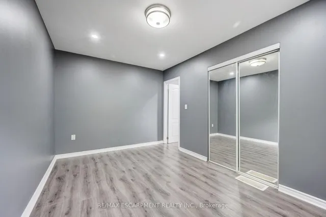 Additional image 31 of 61 Clarence St