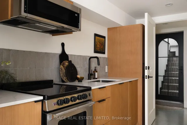 Additional image 43 of 239 Borden St