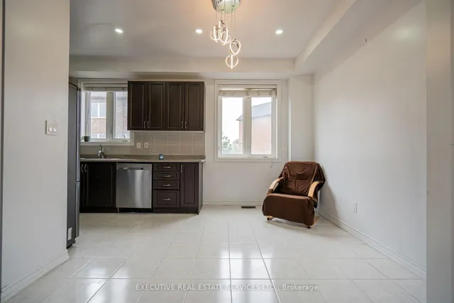 Additional image 15 of 5 Sprucewood Rd