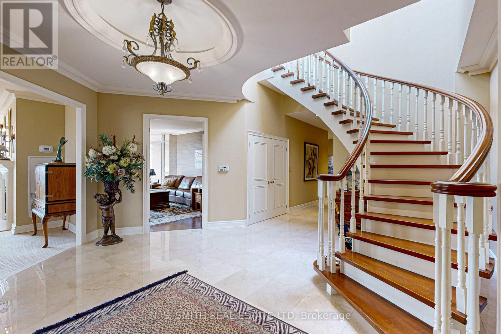 PH11 - 610 BULLOCK DRIVE|Markham (Markville), Ontario L3R0G1