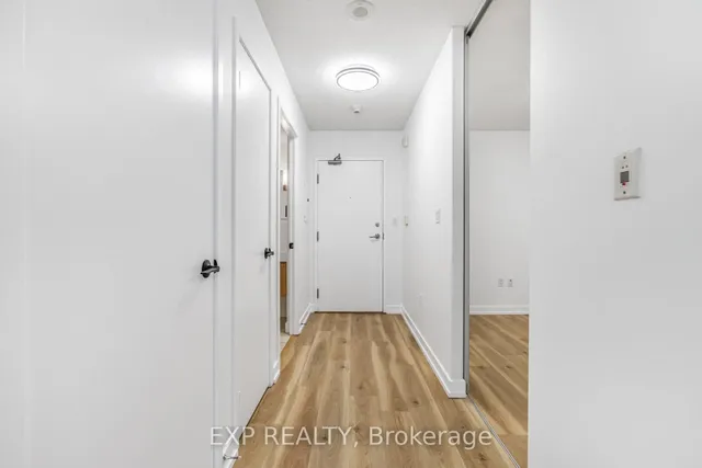 Additional image 15 of 4K Spadina Ave Unit 722