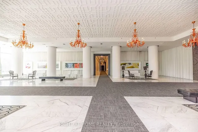 Additional image 7 of 88 Park Lawn Rd Unit 1010